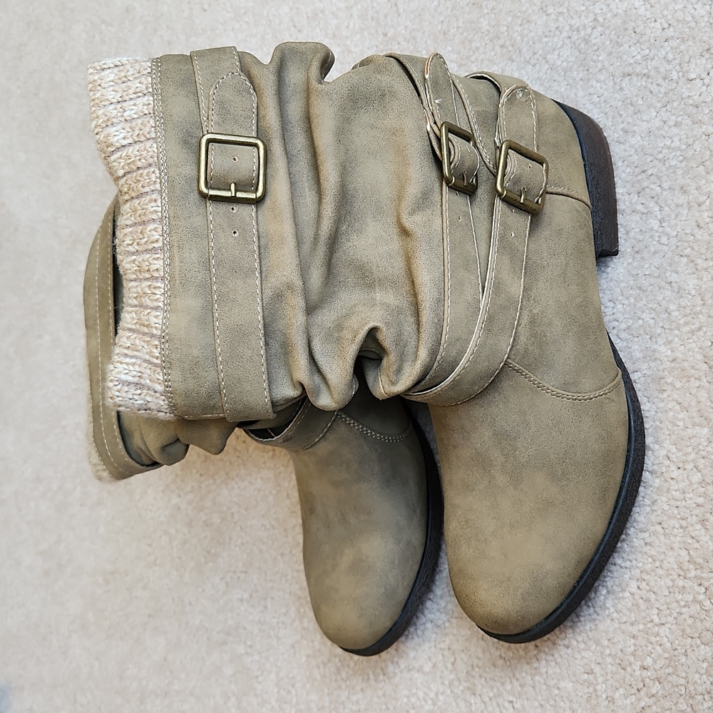 Women's slouch boots, size 8.5, NWOT